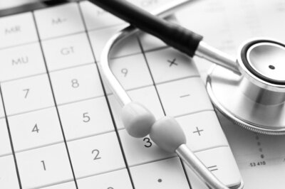 3 tips for comparing the prices of EHR systems